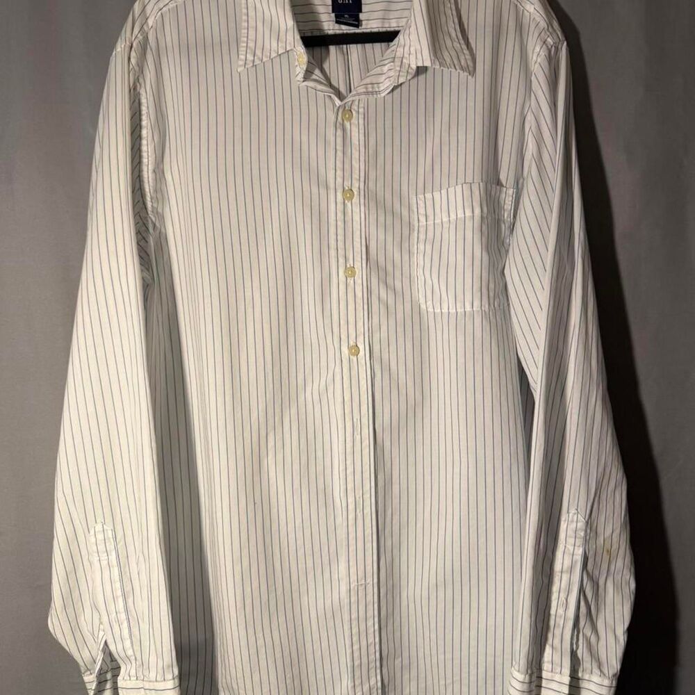 Gap Men's White Striped Shirt